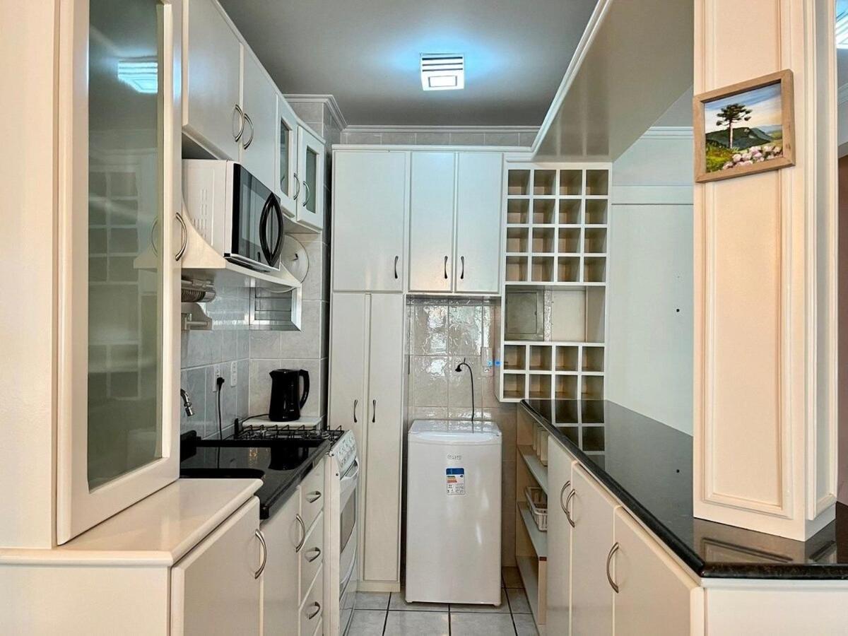 Apartamento San Pietro Centro 3 Dorm By Achei Temporada 그라마도 외부 사진