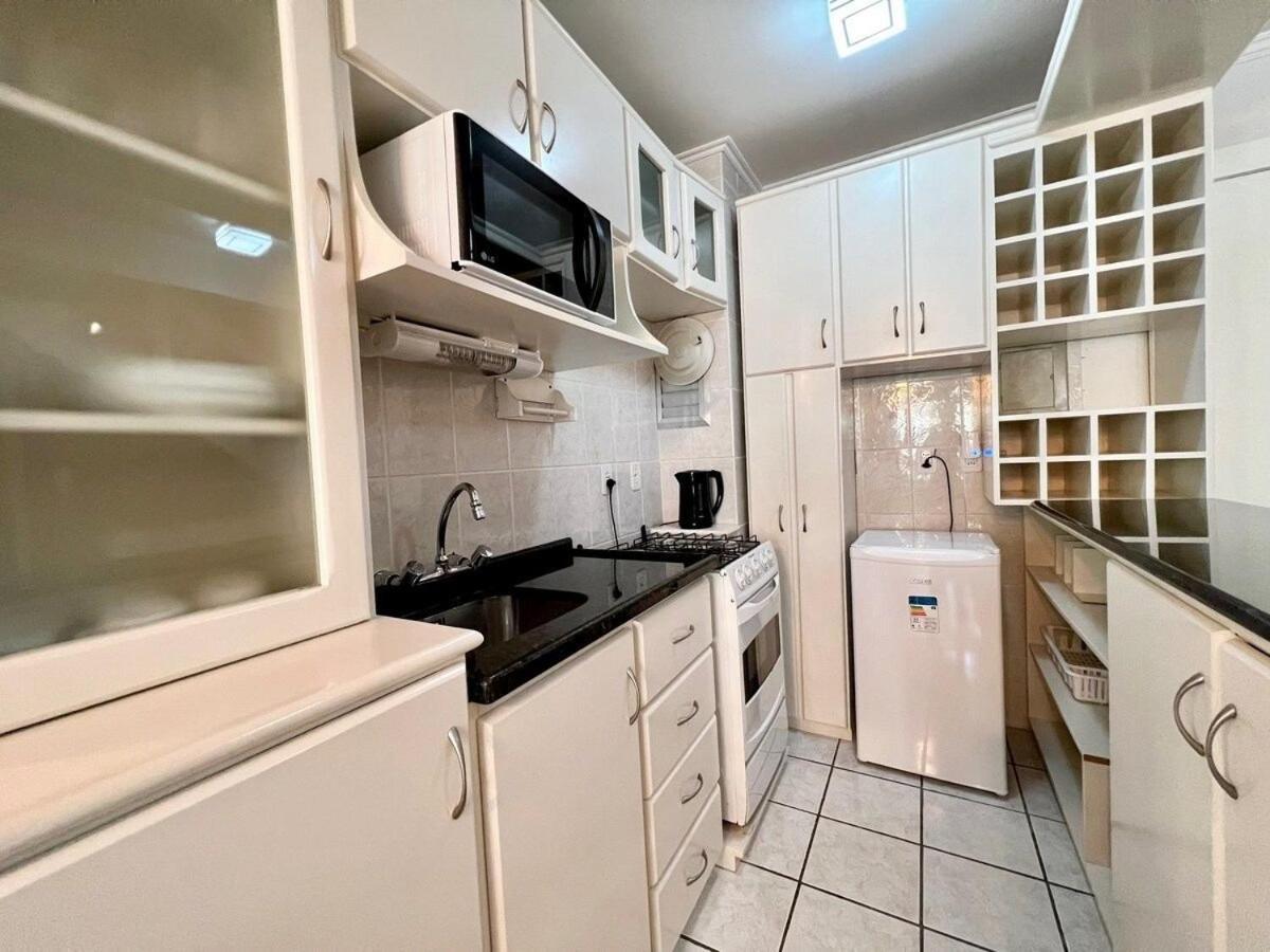 Apartamento San Pietro Centro 3 Dorm By Achei Temporada 그라마도 외부 사진
